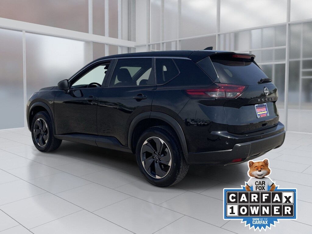 Used 2025 Nissan Rogue SV SUV