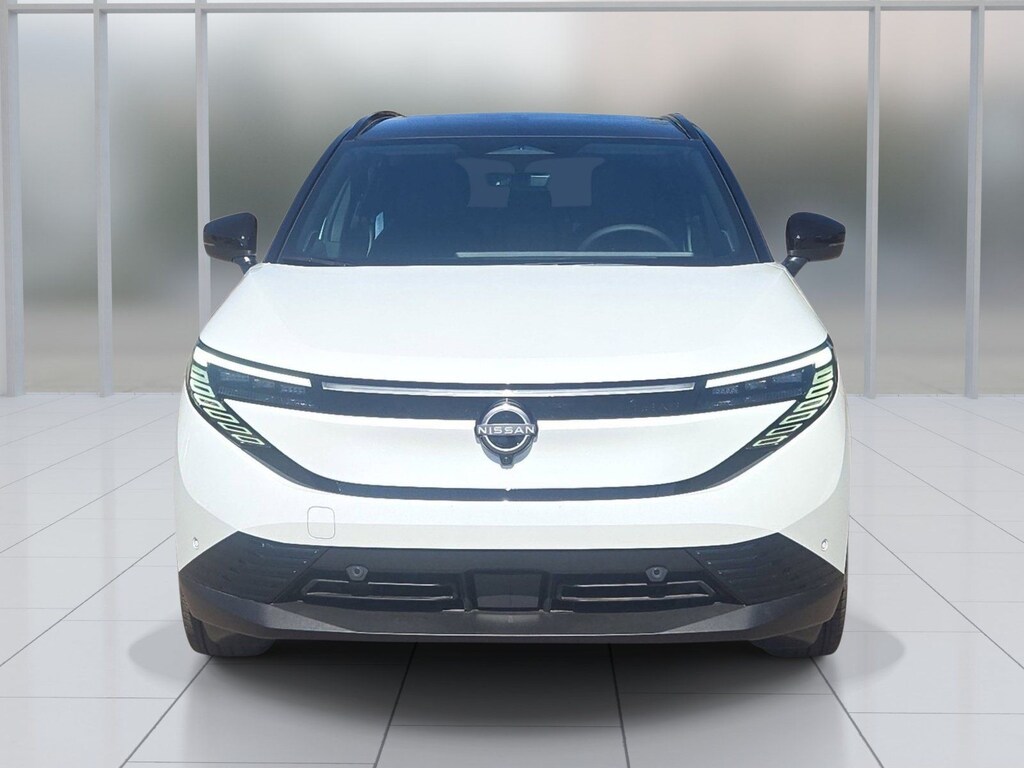 New 2026 Nissan LEAF PLATINUM+ SUV