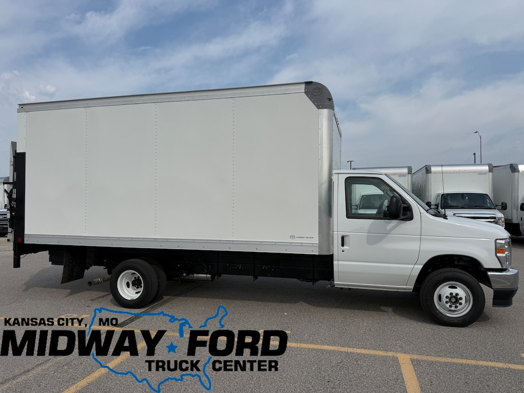 New 2027 Ford E-450 16FT Box Van 16FT Box Van