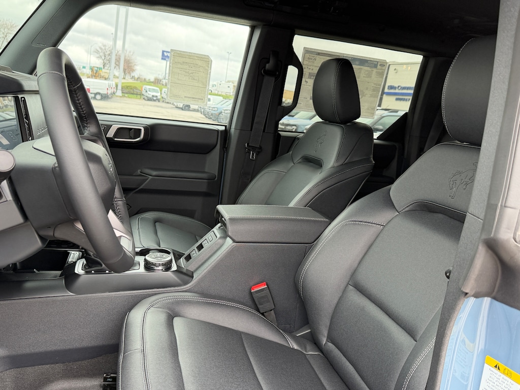 New 2025 Ford Bronco 4 DR. Badlands SUV