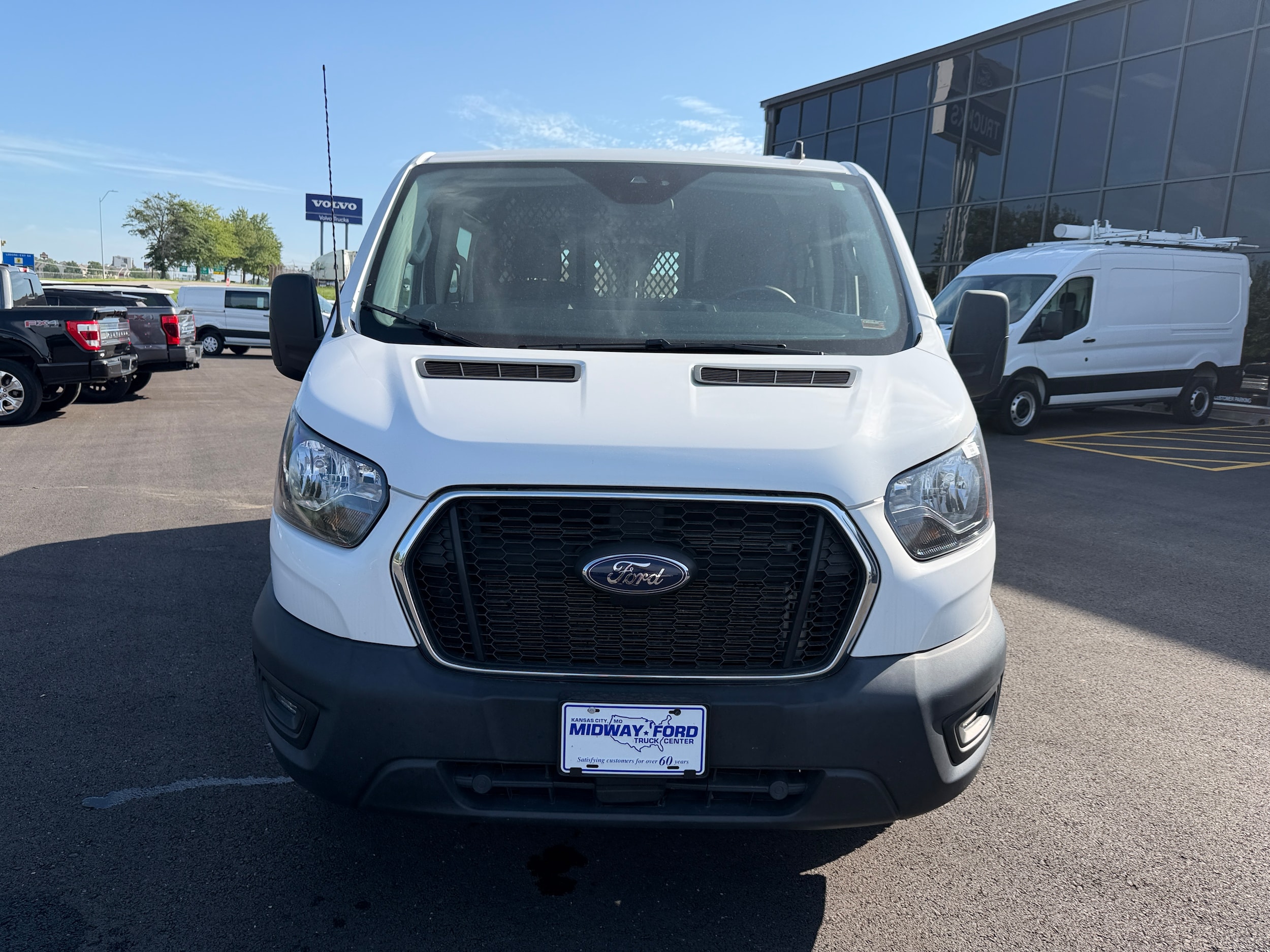 Used 2024 Ford Transit Van Base with VIN 1FTBR1Y84RKB03261 for sale in Kansas City