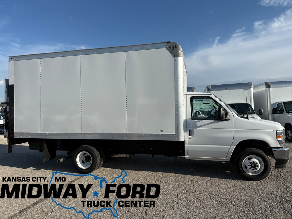 New 2027 Ford E-350 15FT Box Van Cutaway