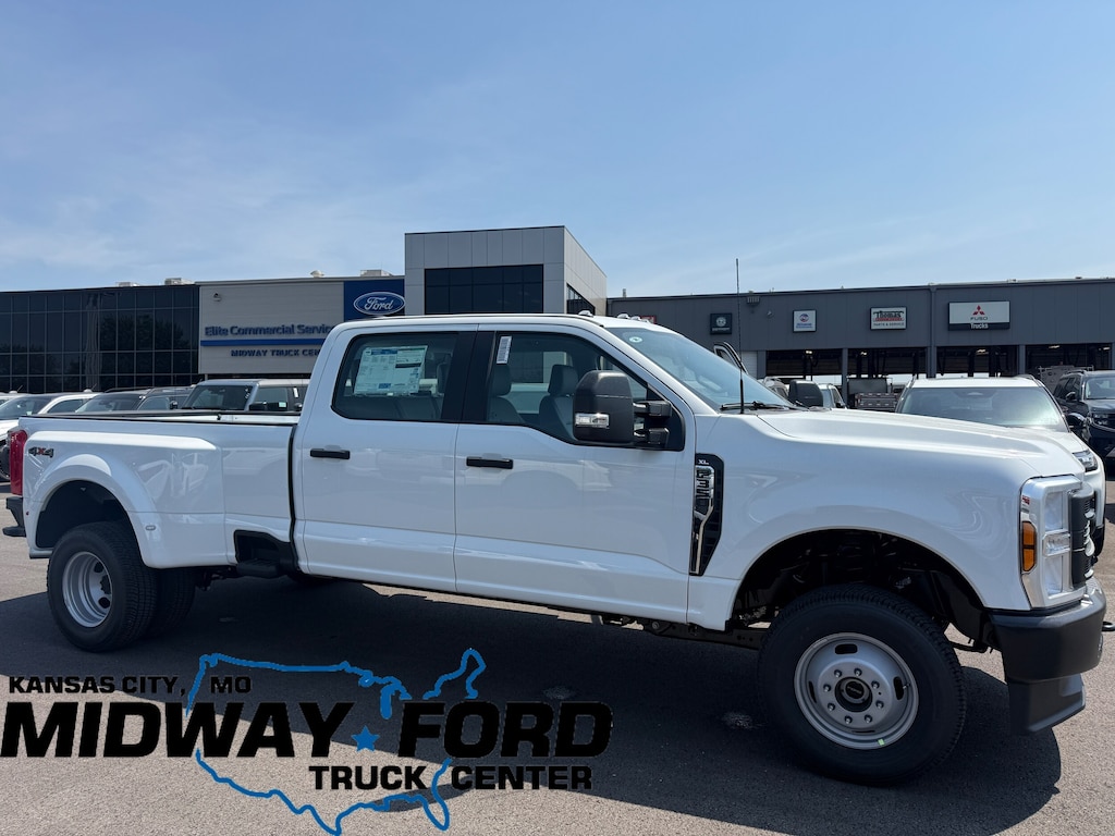 New 2026 Ford F350 Crew CAB XL Pickup