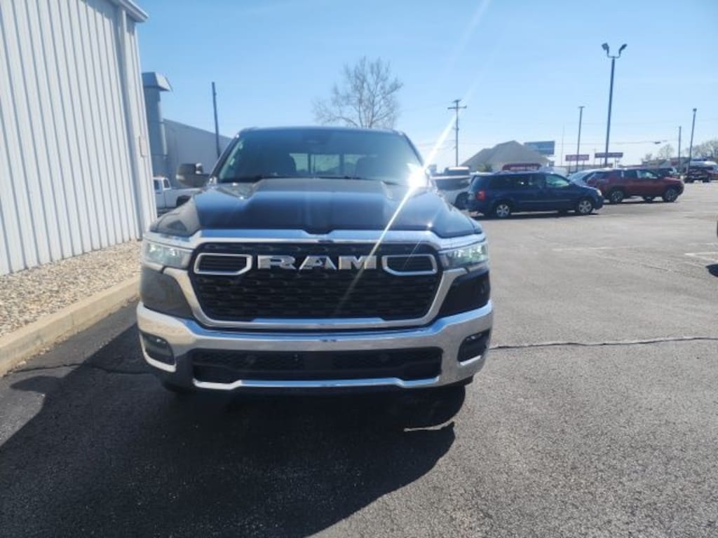 New 2026 Ram 1500 BIG HORN CREW CAB 4X4 5'7 BOX Pickup