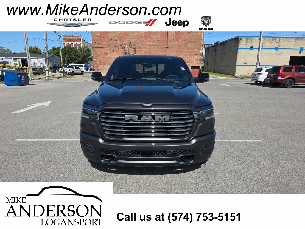 2027 Ram 1500 LARAMIE CREW CAB 4X4 5'7 BOX Pickup