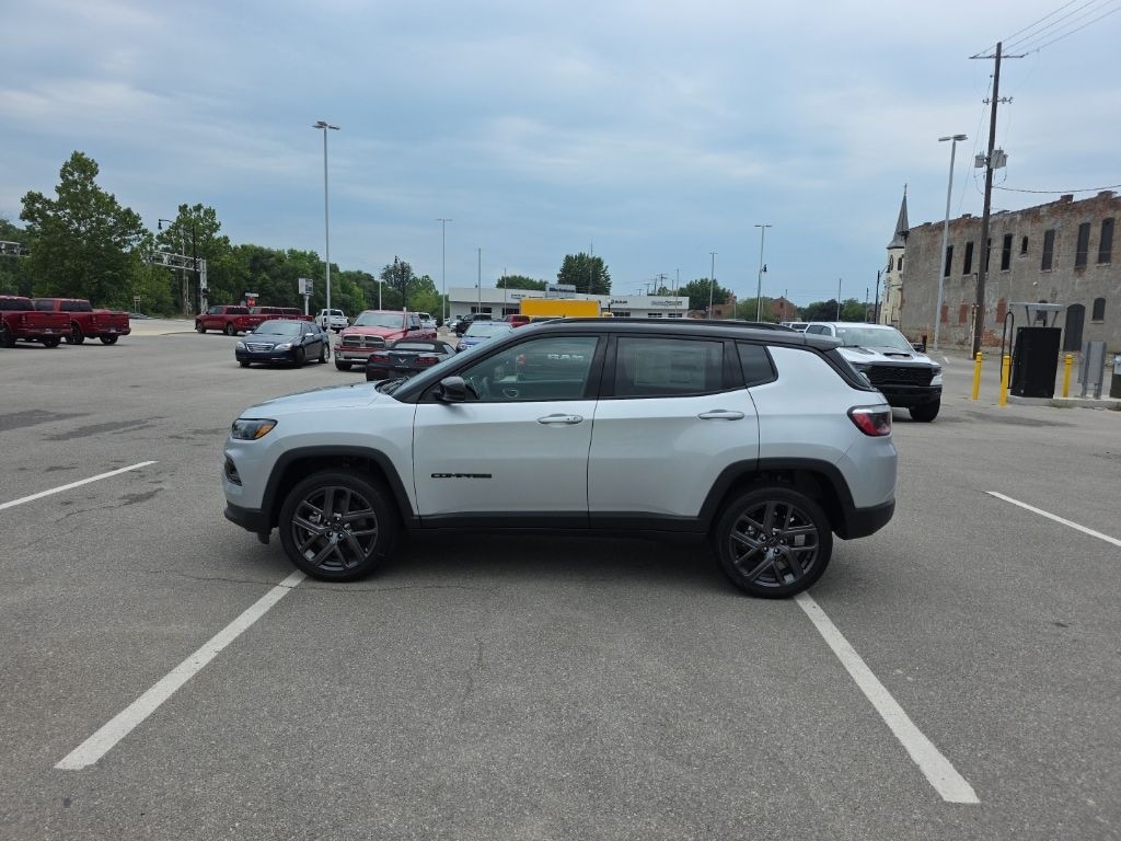 New 2026 Jeep Compass LIMITED ALTITUDE 4X4 Sport Utility