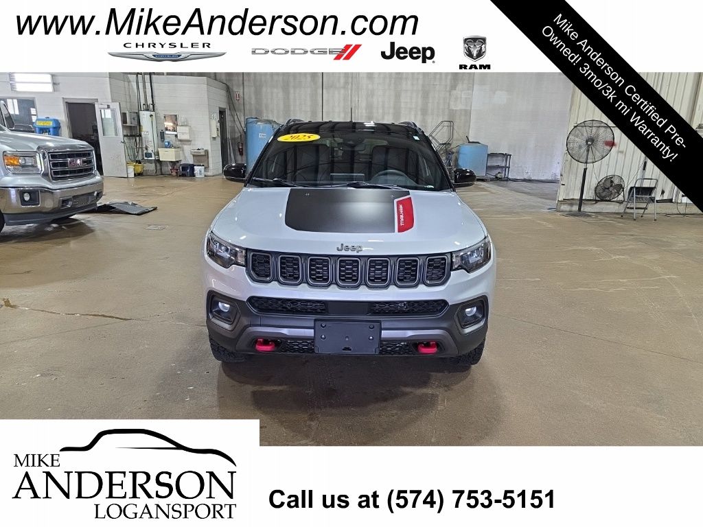 2025 Jeep Compass Trailhawk