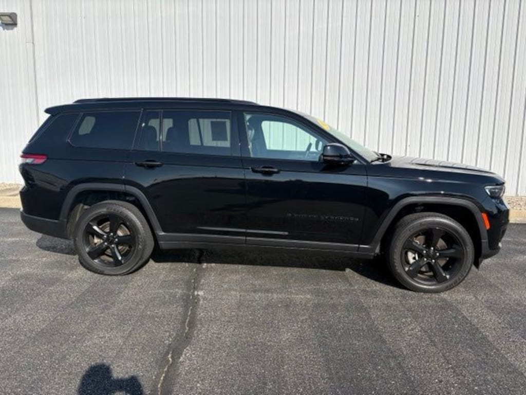 Used 2023 Jeep Grand Cherokee L Altitude SUV