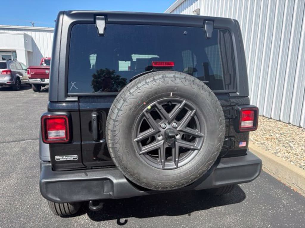New 2027 Jeep Wrangler 4-DOOR SPORT S Sport Utility