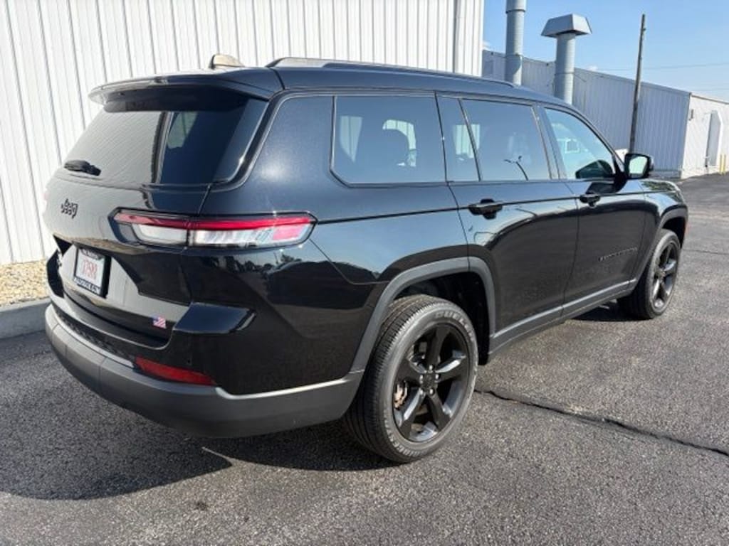 Used 2023 Jeep Grand Cherokee L Altitude SUV