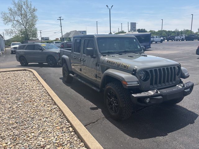 Used 2023 Jeep Gladiator Sport S Truck