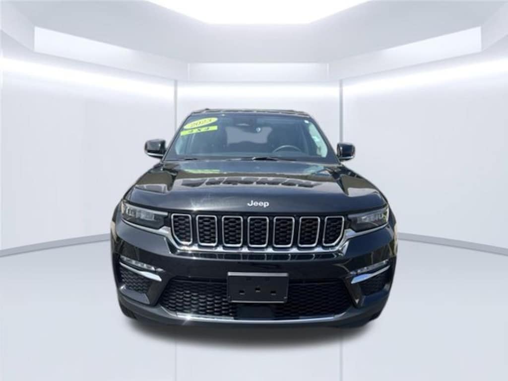 Used 2023 Jeep Grand Cherokee Limited SUV