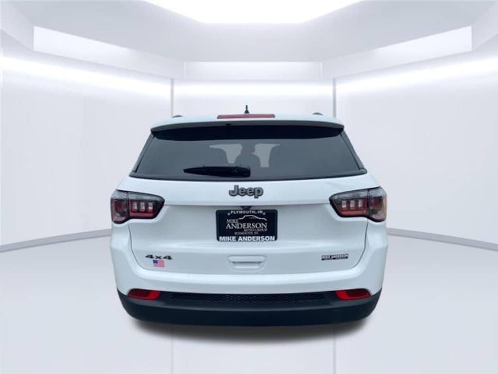 Used 2025 Jeep Compass Latitude SUV
