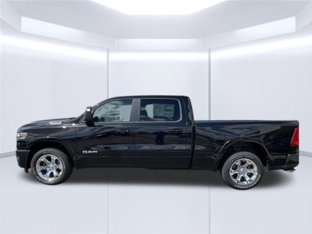 New 2026 Ram 1500 BIG HORN CREW CAB 4X4 6'4 BOX Pickup