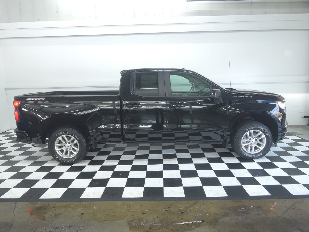 Used 2023 Chevrolet Silverado 1500 RST Truck