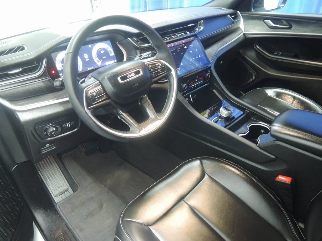 Used 2024 Jeep Grand Cherokee L Limited