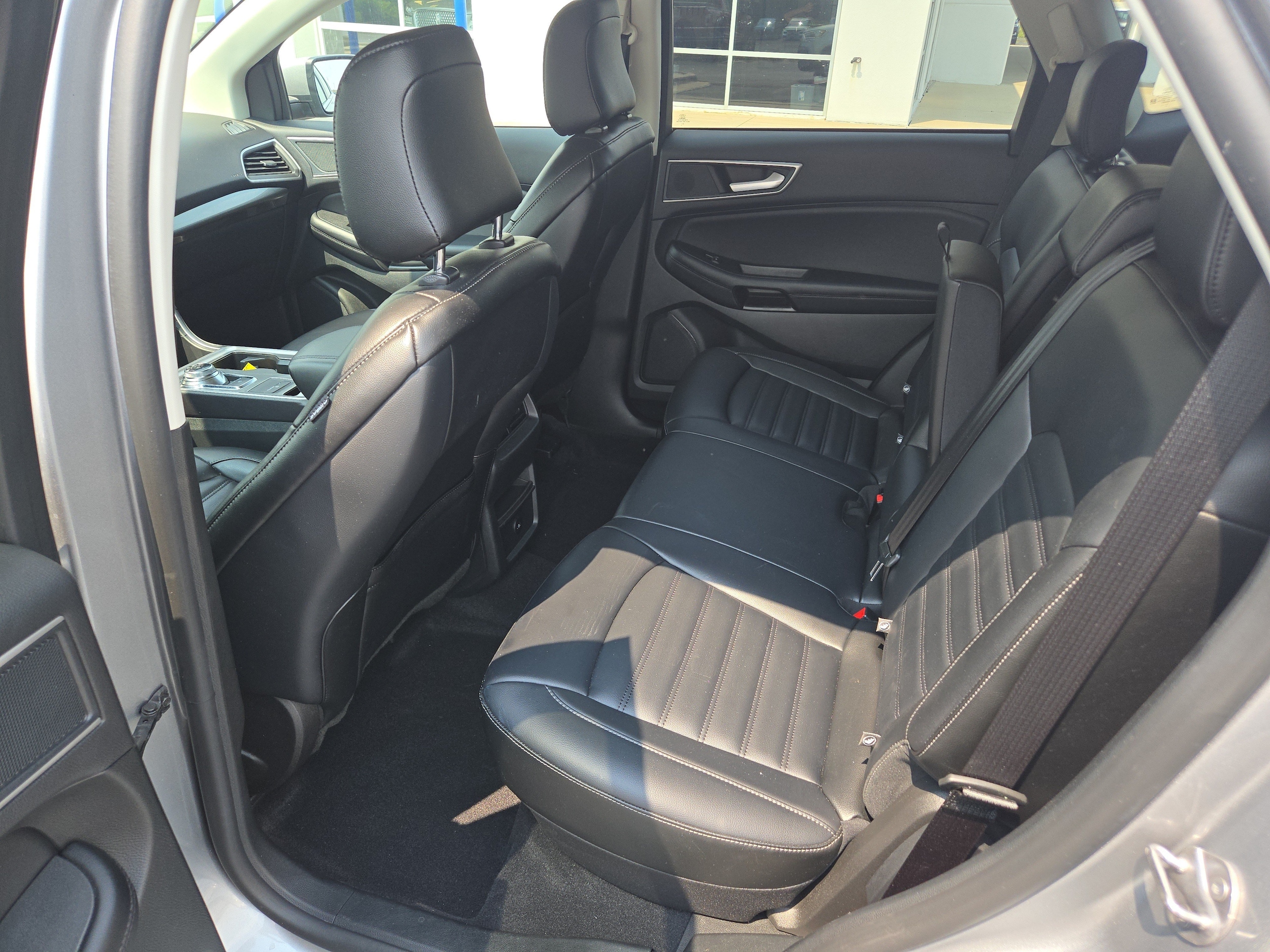 2023 Ford Edge SEL - Photo 12