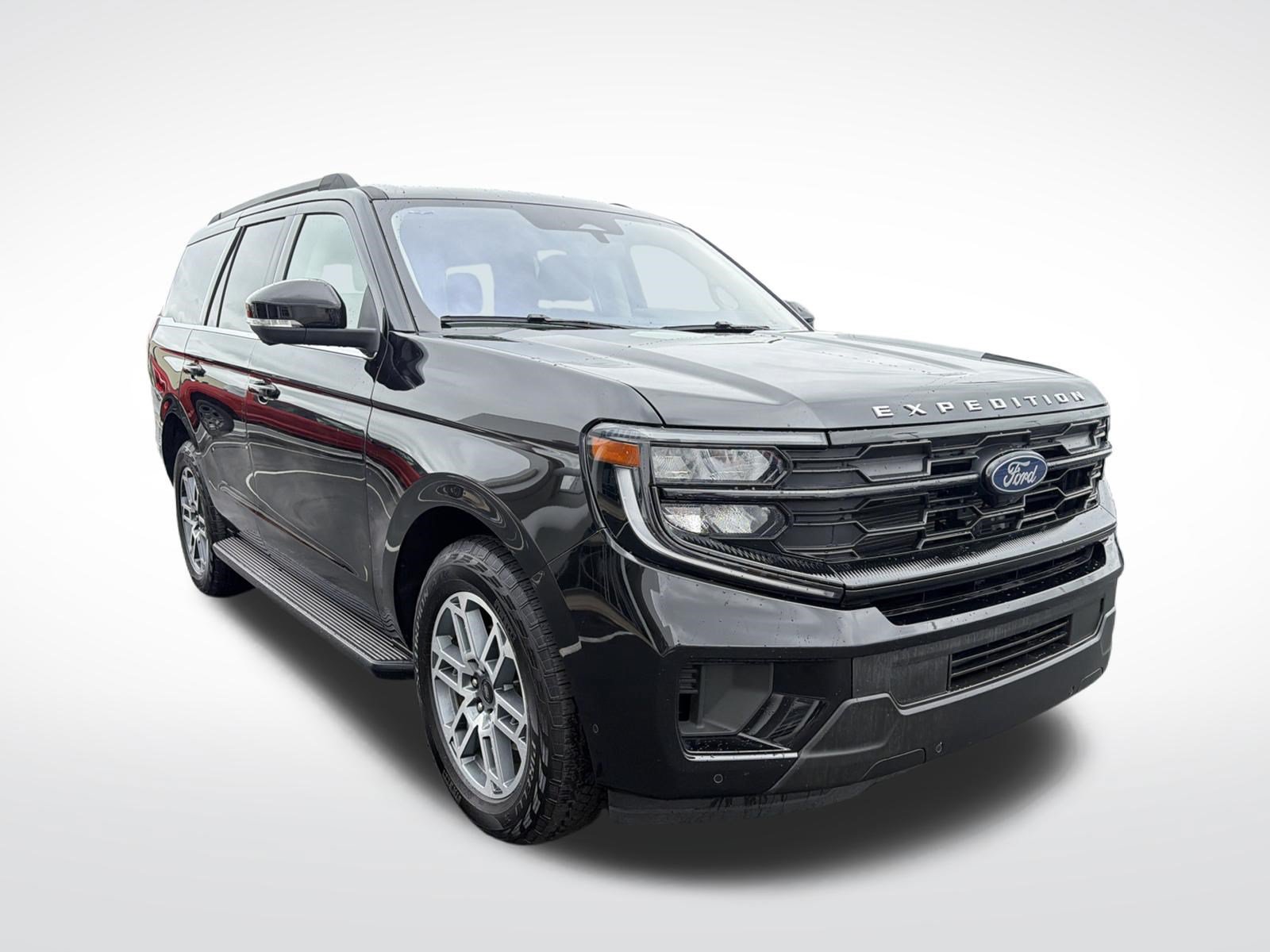 Certified 2025 Ford Expedition Active Active 4x4
