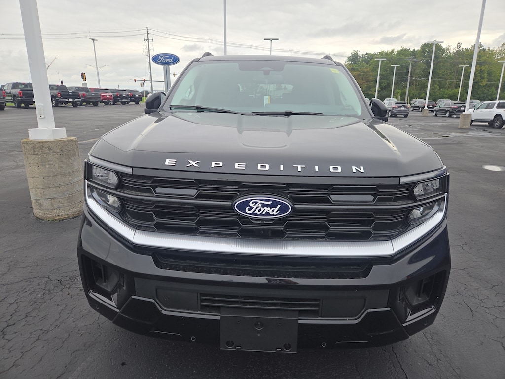 New 2027 Ford Expedition Max Platinum Platinum 4x4