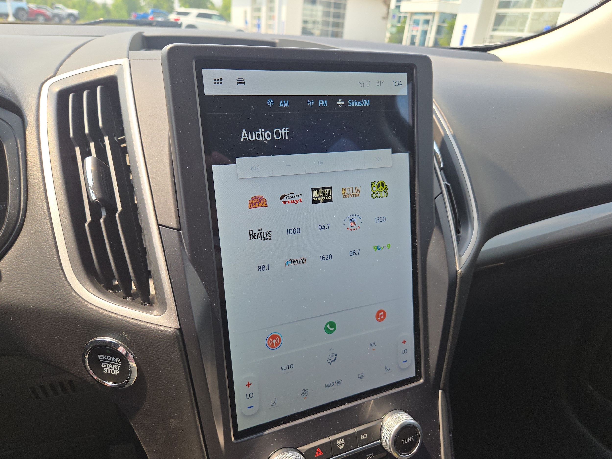 2023 Ford Edge SEL - Photo 23