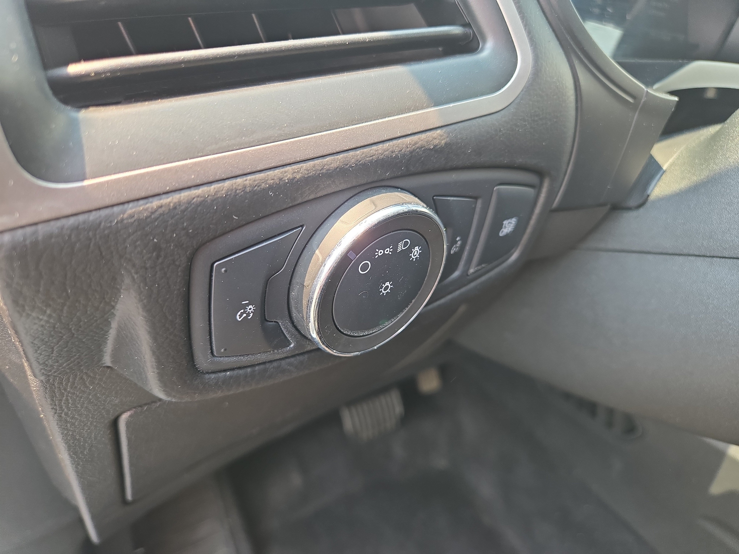 2023 Ford Edge SEL - Photo 19