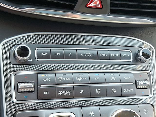 2023 Hyundai Santa Fe Limited PHEV - Photo 16