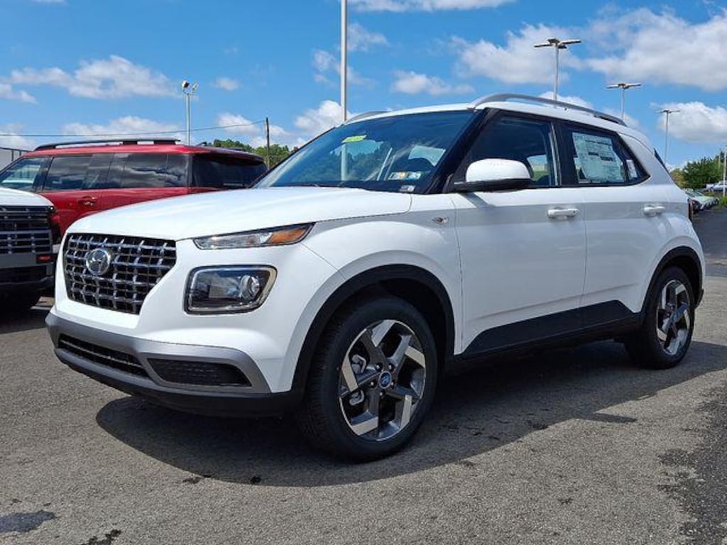 New 2026 Hyundai Venue SEL SUV