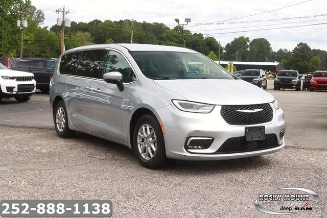 2023 Chrysler Pacifica