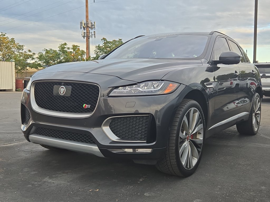 2017 Jaguar F-Pace