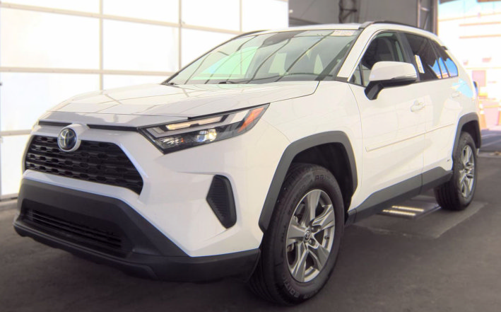 2024 Toyota RAV4 Hybrid LE SUV