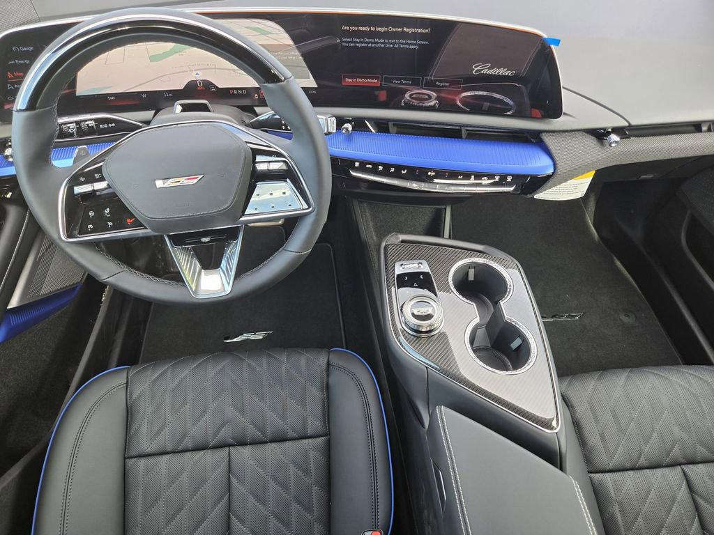 2026 Cadillac OPTIQ V-Series - Photo 15