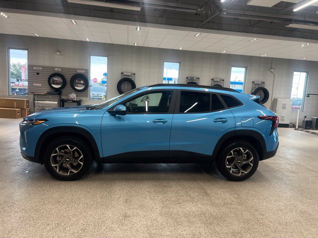 2026 Chevrolet Trax LT - Photo 9