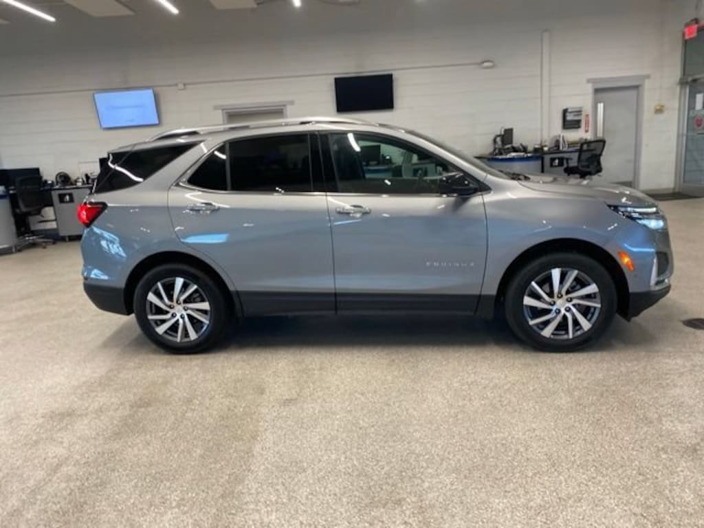 Used 2024 Chevrolet Equinox Premier SUV