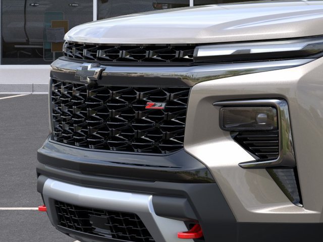 2027 Chevrolet Traverse Z71 - Photo 12
