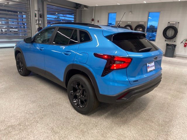 2026 Chevrolet Trax LT - Photo 8