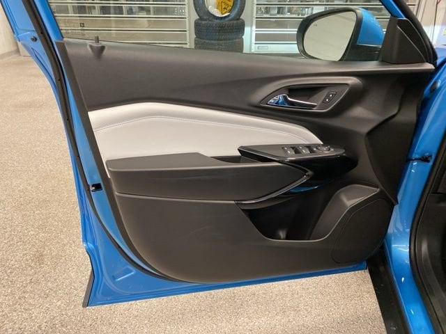 2026 Chevrolet Trax LT - Photo 25