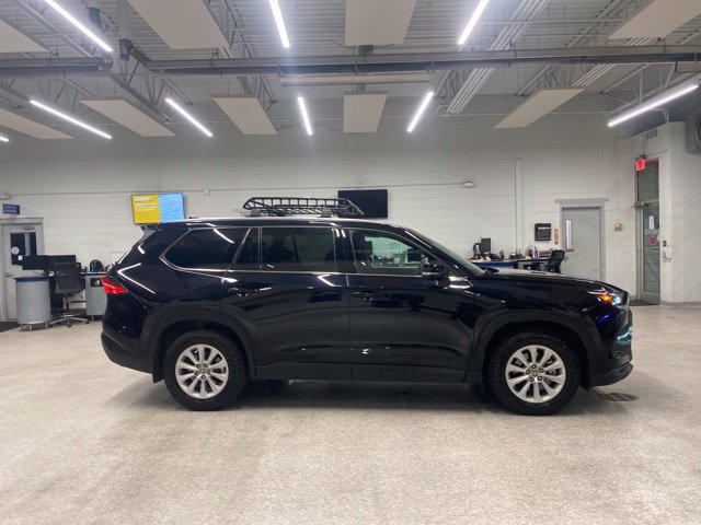Used 2024 Toyota Grand Highlander XLE SUV