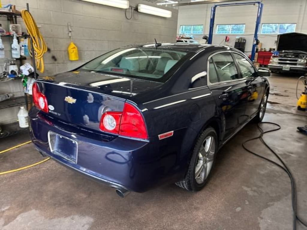 Used 2011 Chevrolet Malibu 2LT Sedan