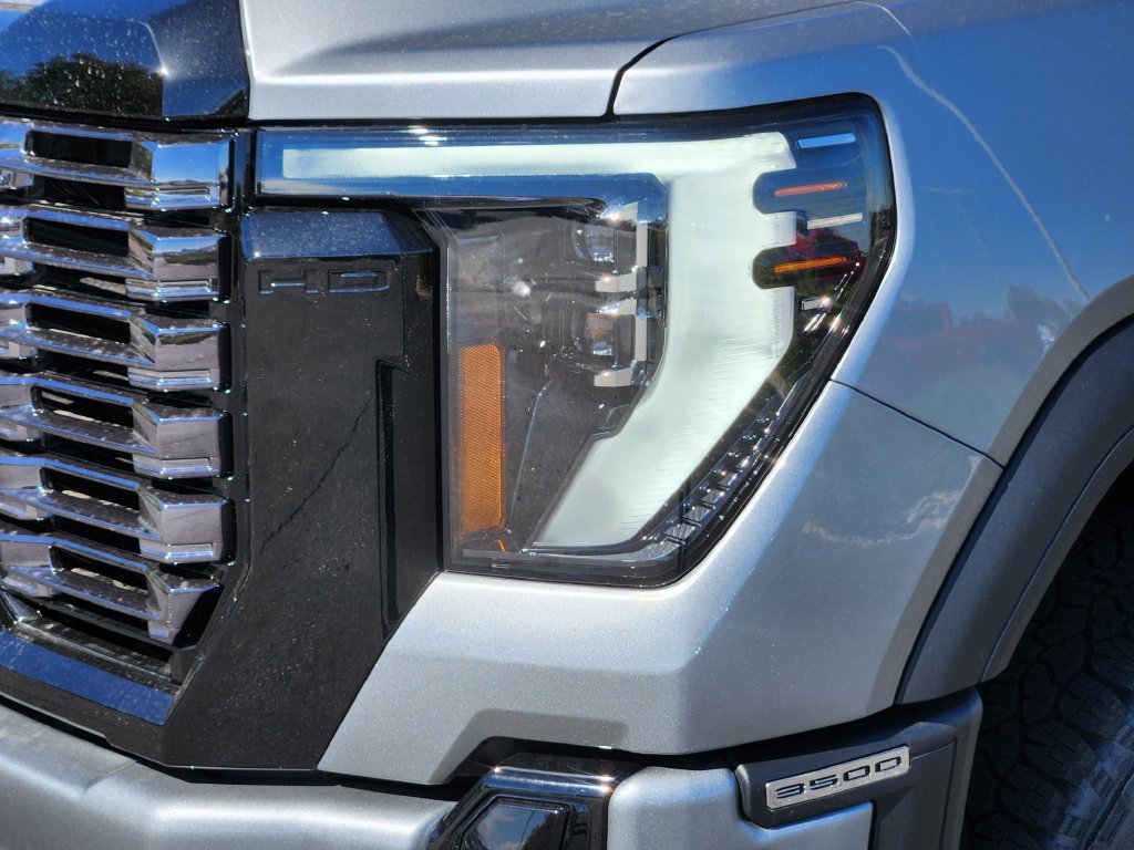 2026 GMC Sierra 3500HD Denali Ultimate - Photo 6