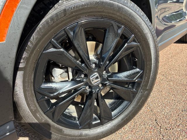 2024 Honda CR-V Sport Touring - Photo 9