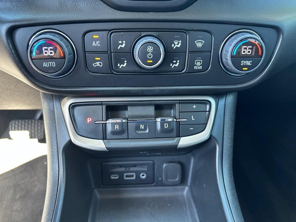 Used 2022 GMC Terrain Denali SUV