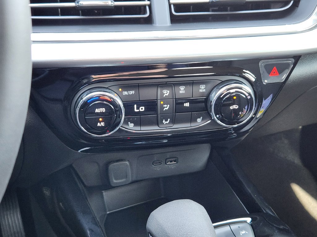 2026 Chevrolet Trax LT - Photo 21