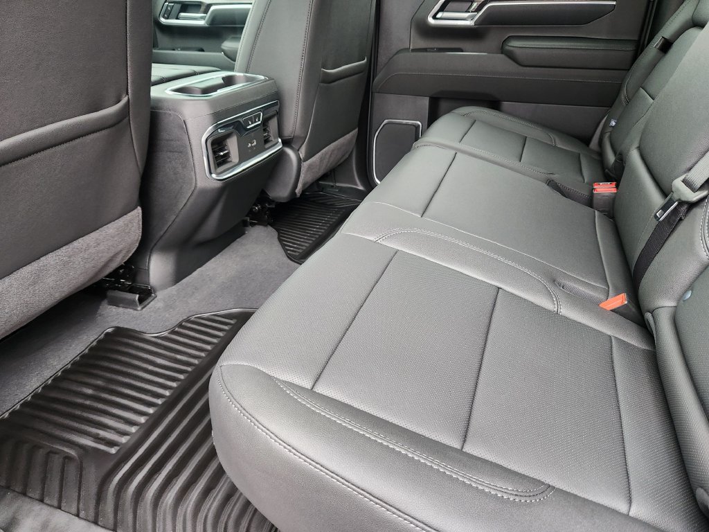 2026 Chevrolet Silverado 2500 HD LTZ - Photo 10
