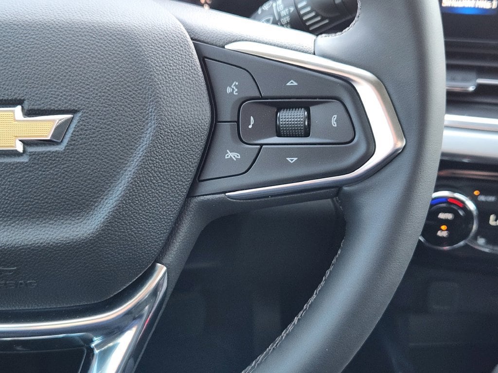 2026 Chevrolet Trax LT - Photo 17