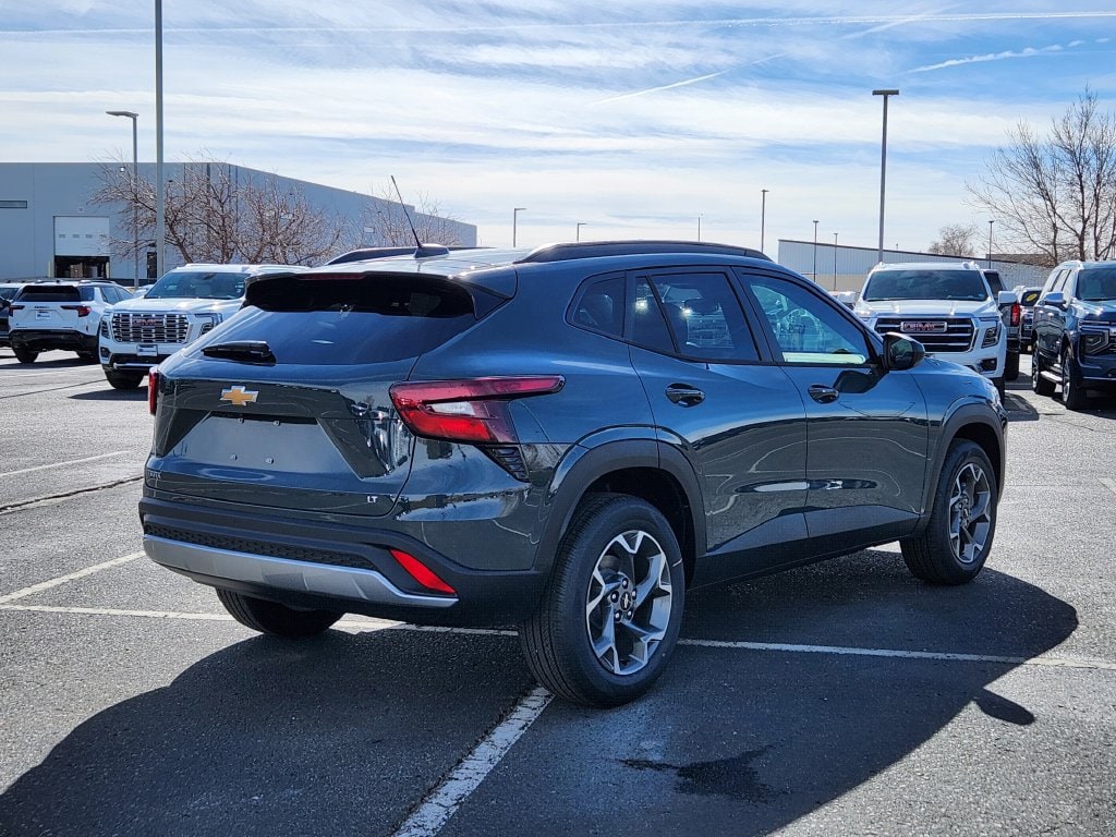 2026 Chevrolet Trax LT - Photo 3