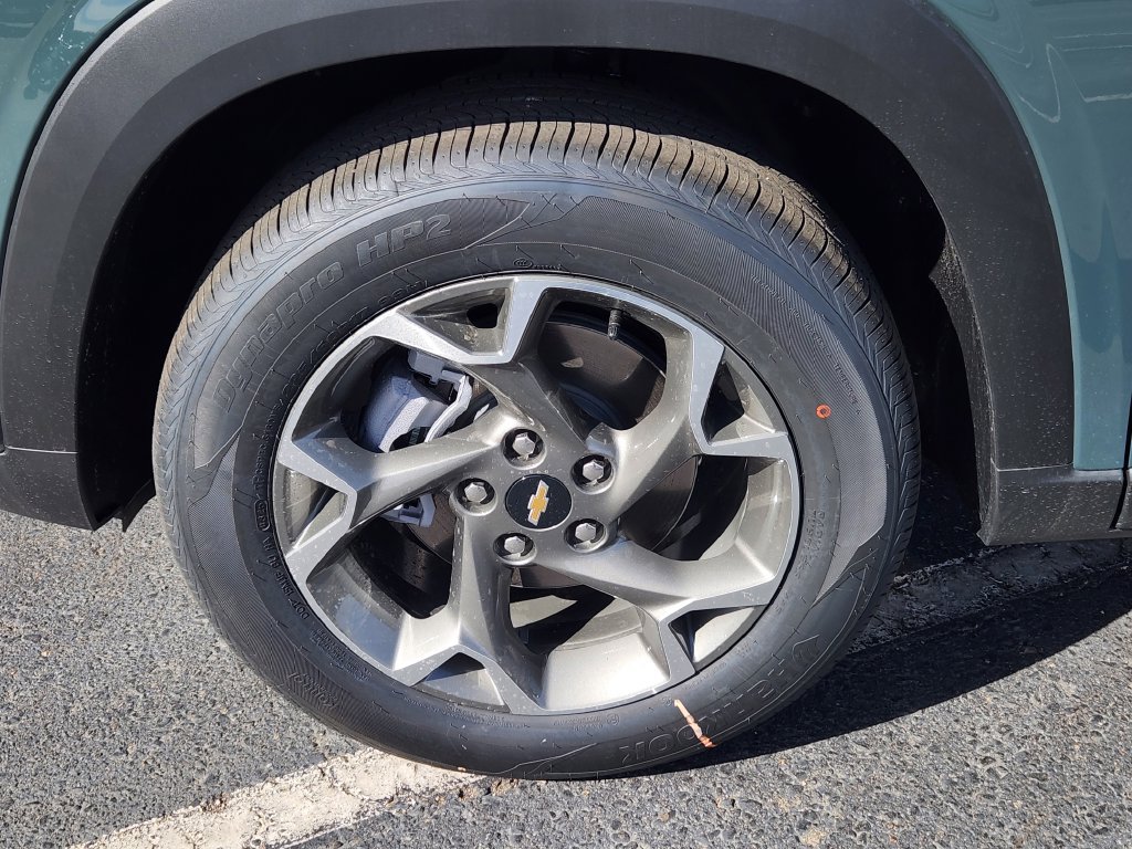 2026 Chevrolet Trax LT - Photo 6