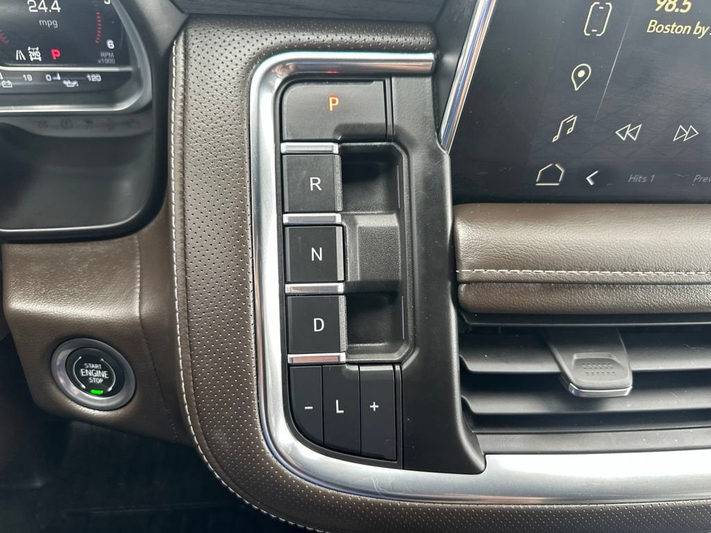 Used 2022 GMC Yukon SLT SUV