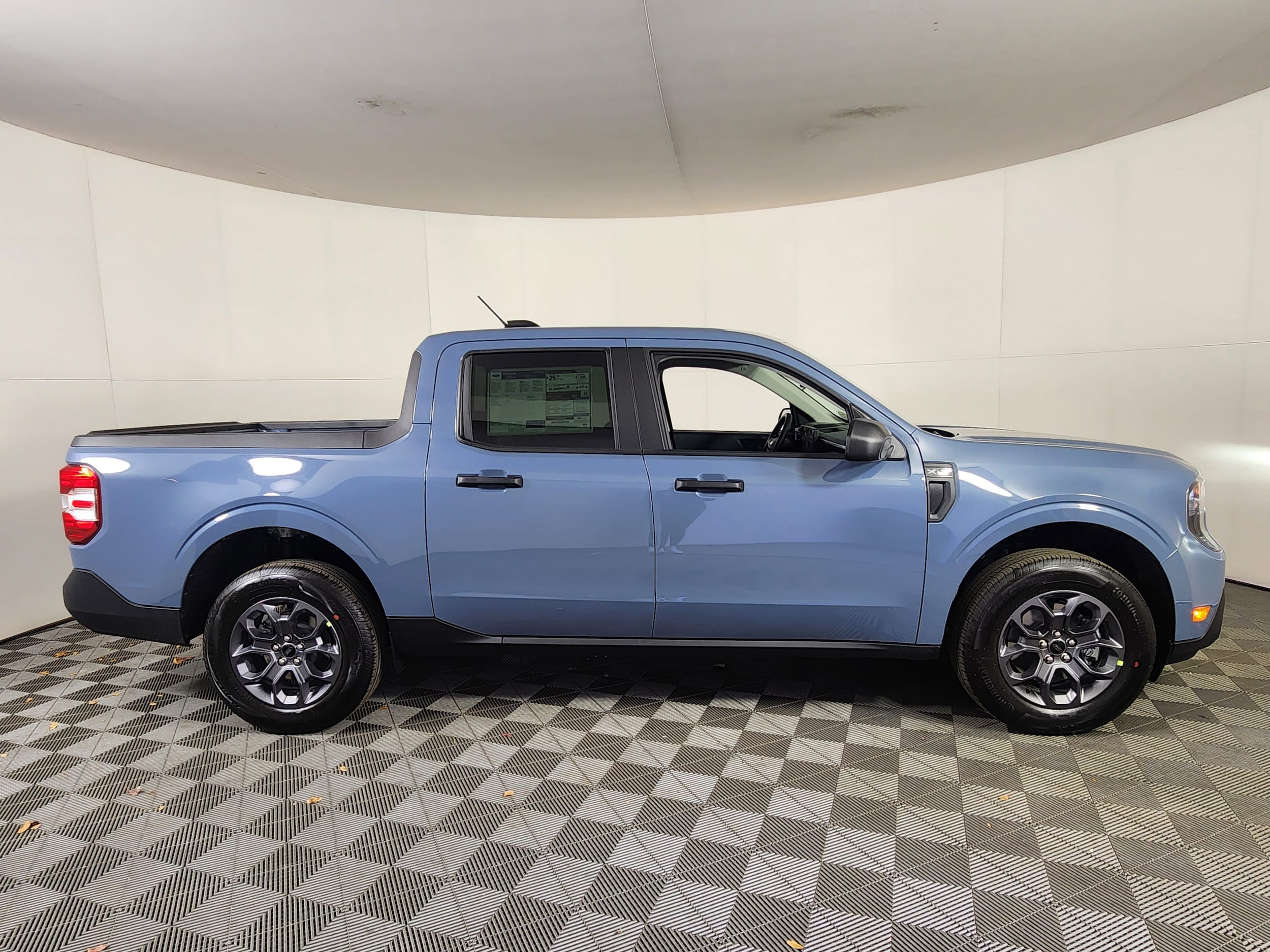 2026 Ford Maverick XLT - Photo 8