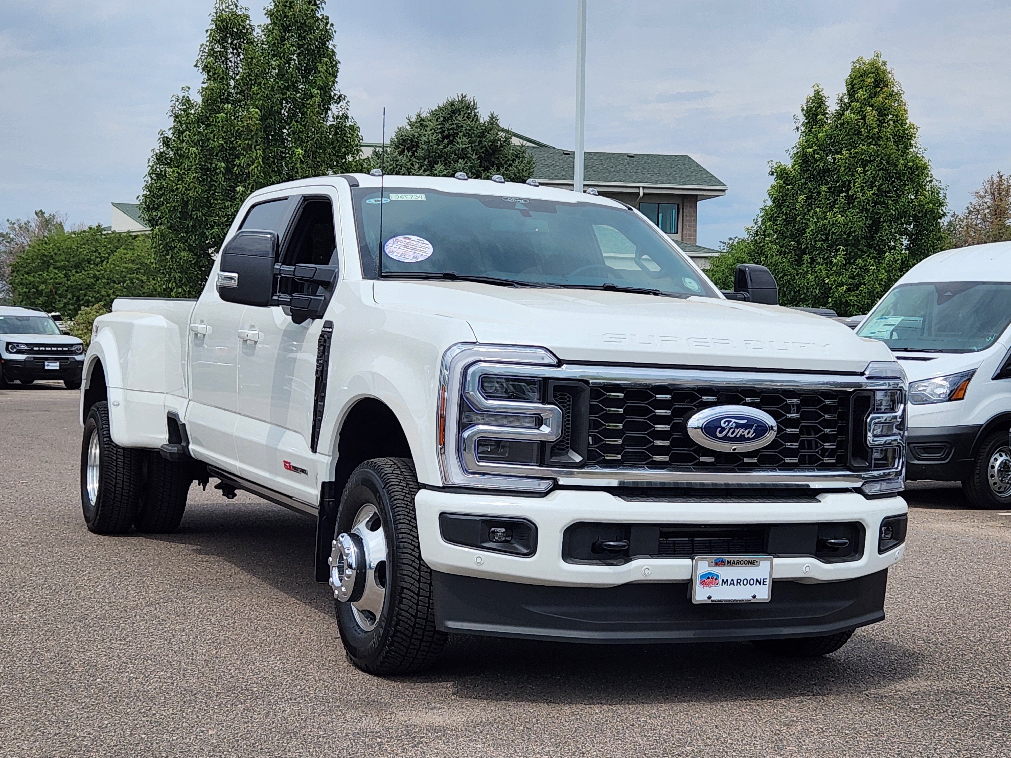  Ford F-350SD