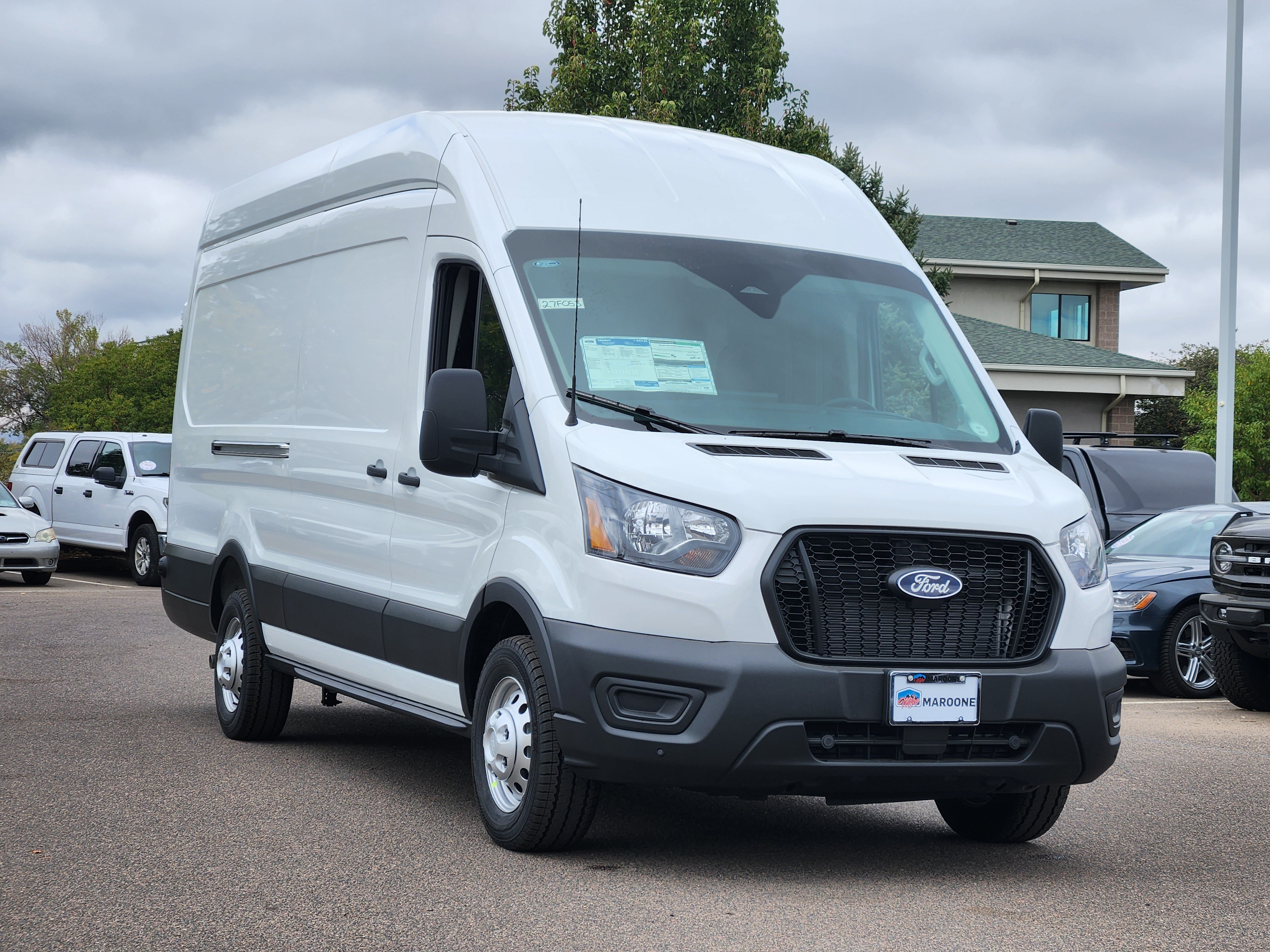 Ford Transit-350